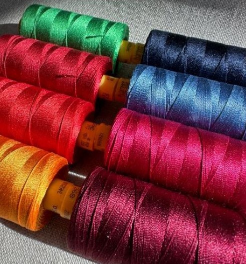 100% Silk Buttonhole Twist 400m Reels