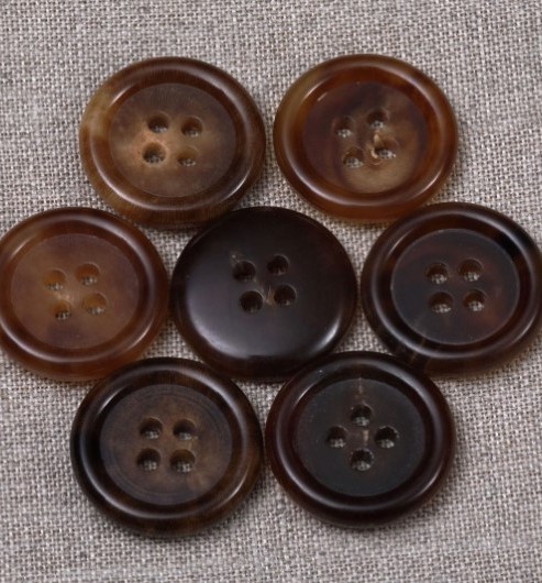 Polished 4 hole Horn Buttons - The Lining Company