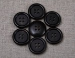 35L Polished Horn Button 4 hole - Dark Brown
